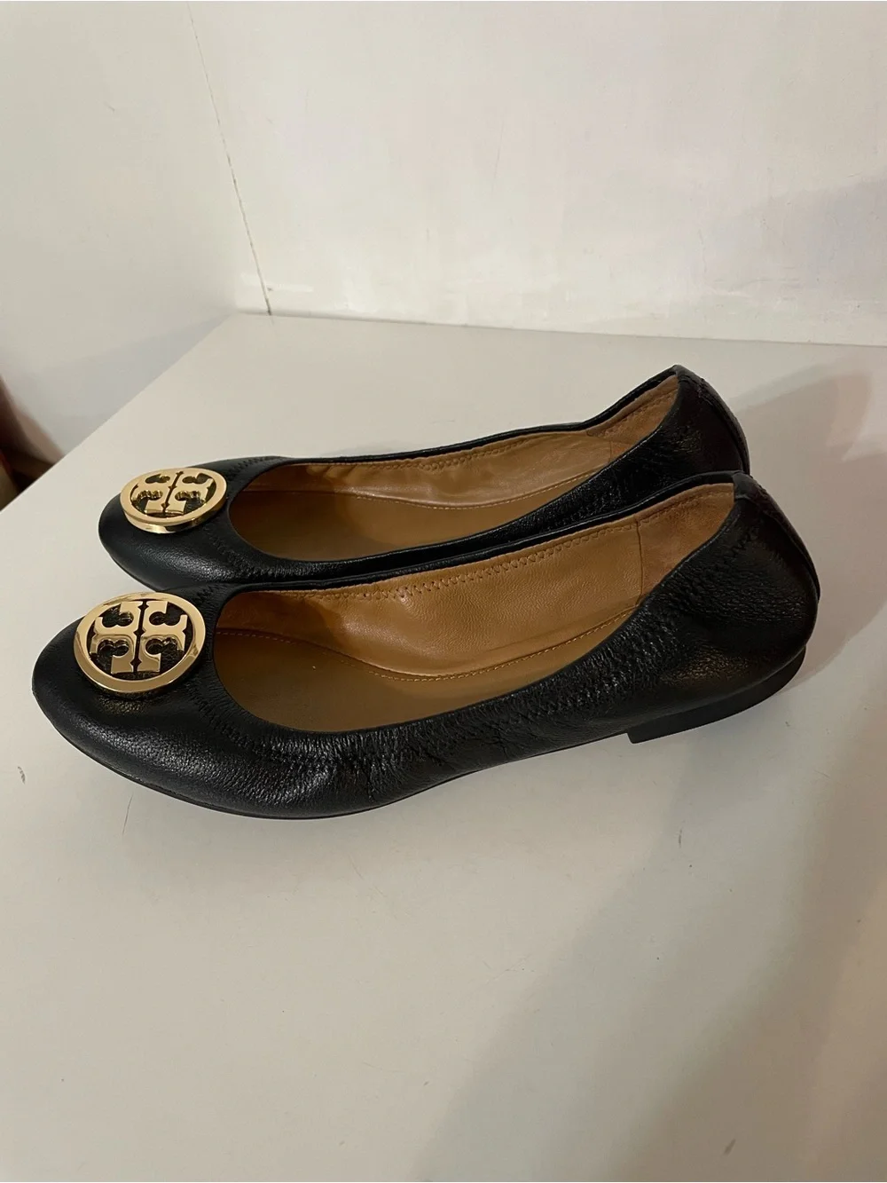 Tory Burch Benton Travel Ballet in Black